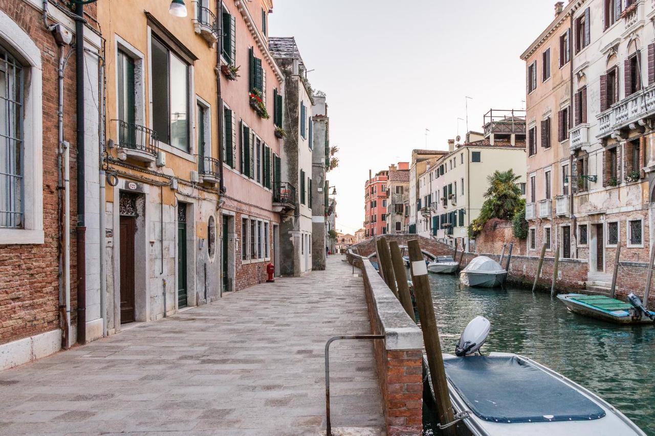 Appartement Red House Close To @accademia Bridge